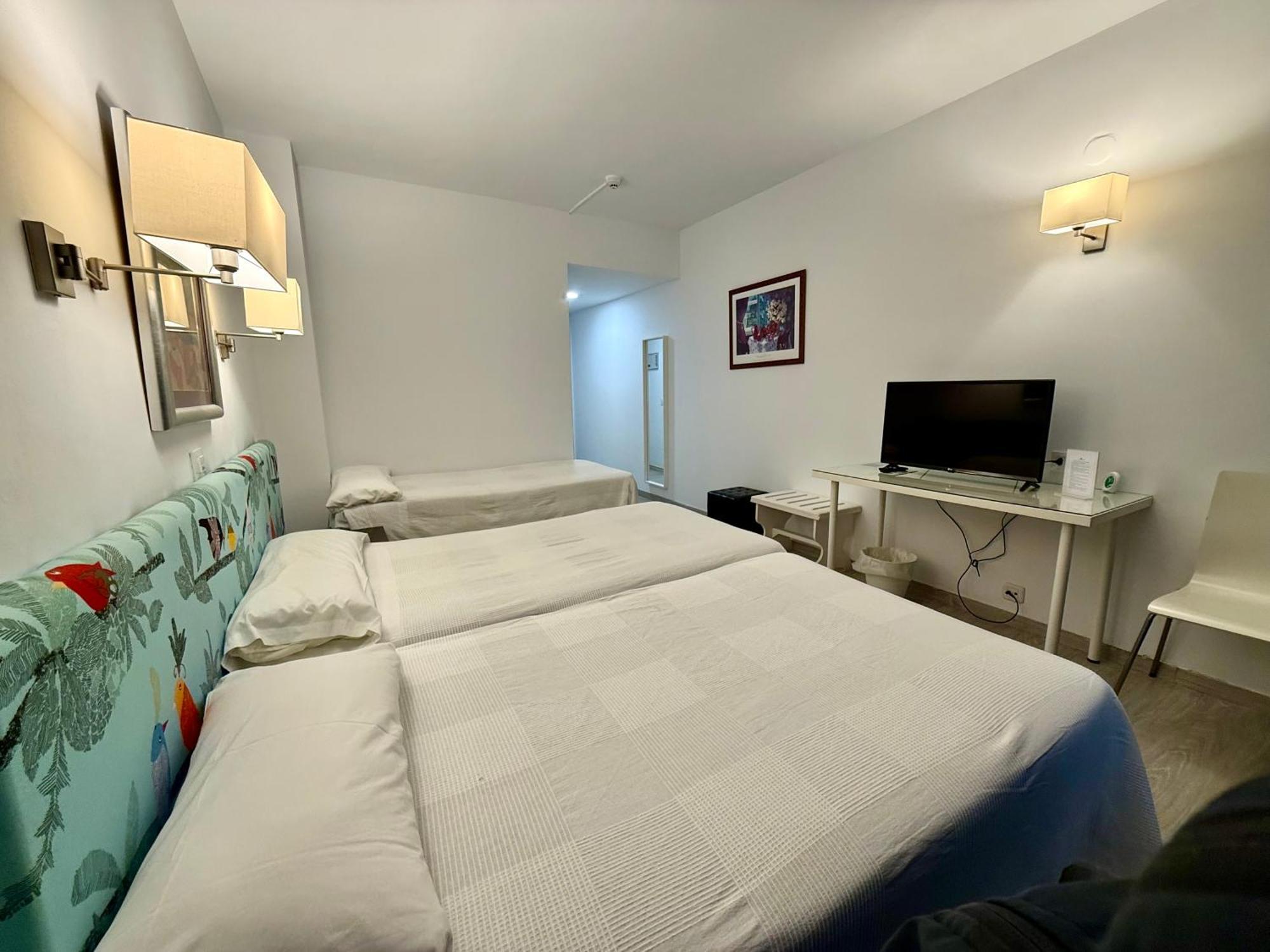 Hotel Virrey Arnedo Luaran gambar