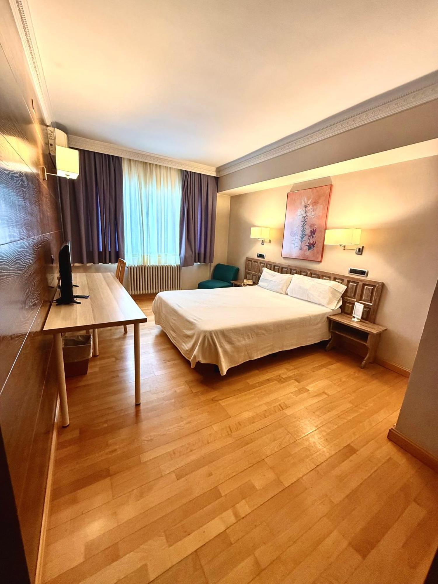 Hotel Virrey Arnedo Luaran gambar