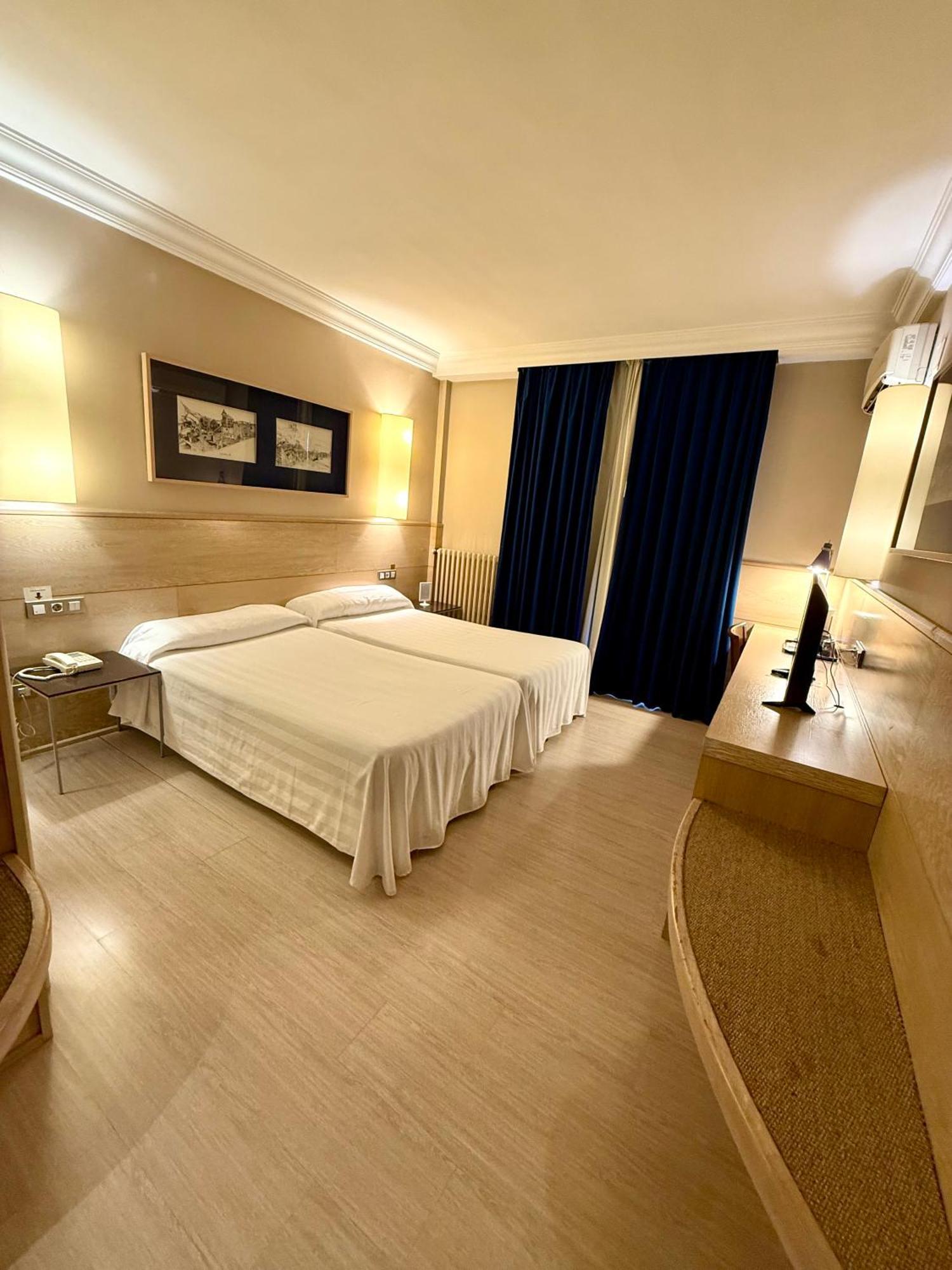 Hotel Virrey Arnedo Luaran gambar